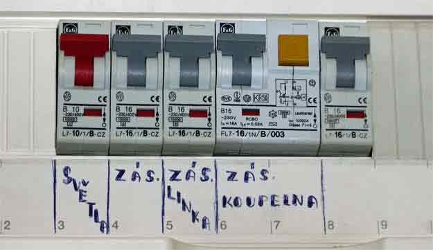 Ministr Hüner si chce posvítit na „šmejdy“ v energetice