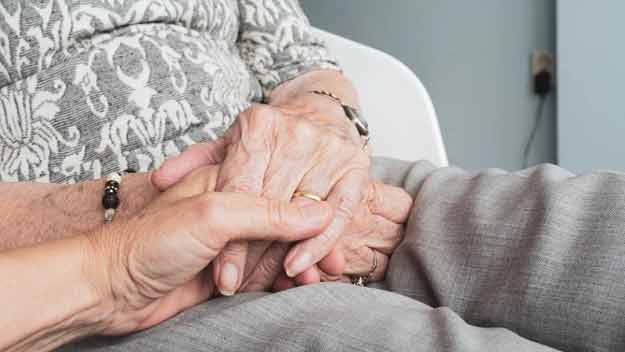 Nominujte své favority na ocenění Pečující roku 2024