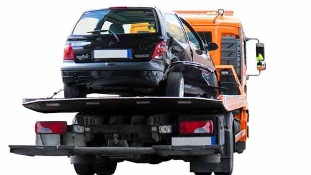 Vyprošťovat a odtahovat ze silnic a dálnic bude Centrální dispečink odtahů