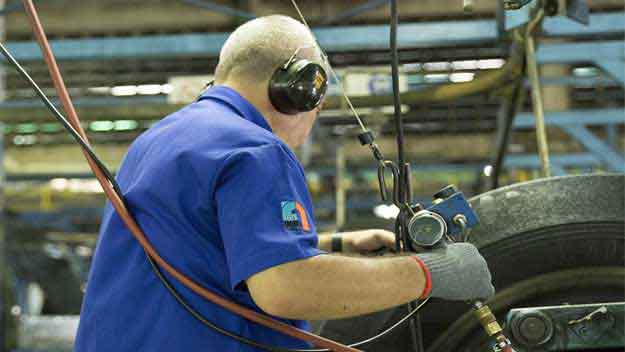 Pracující důchodci si polepší když požádají o slevu na pojistném